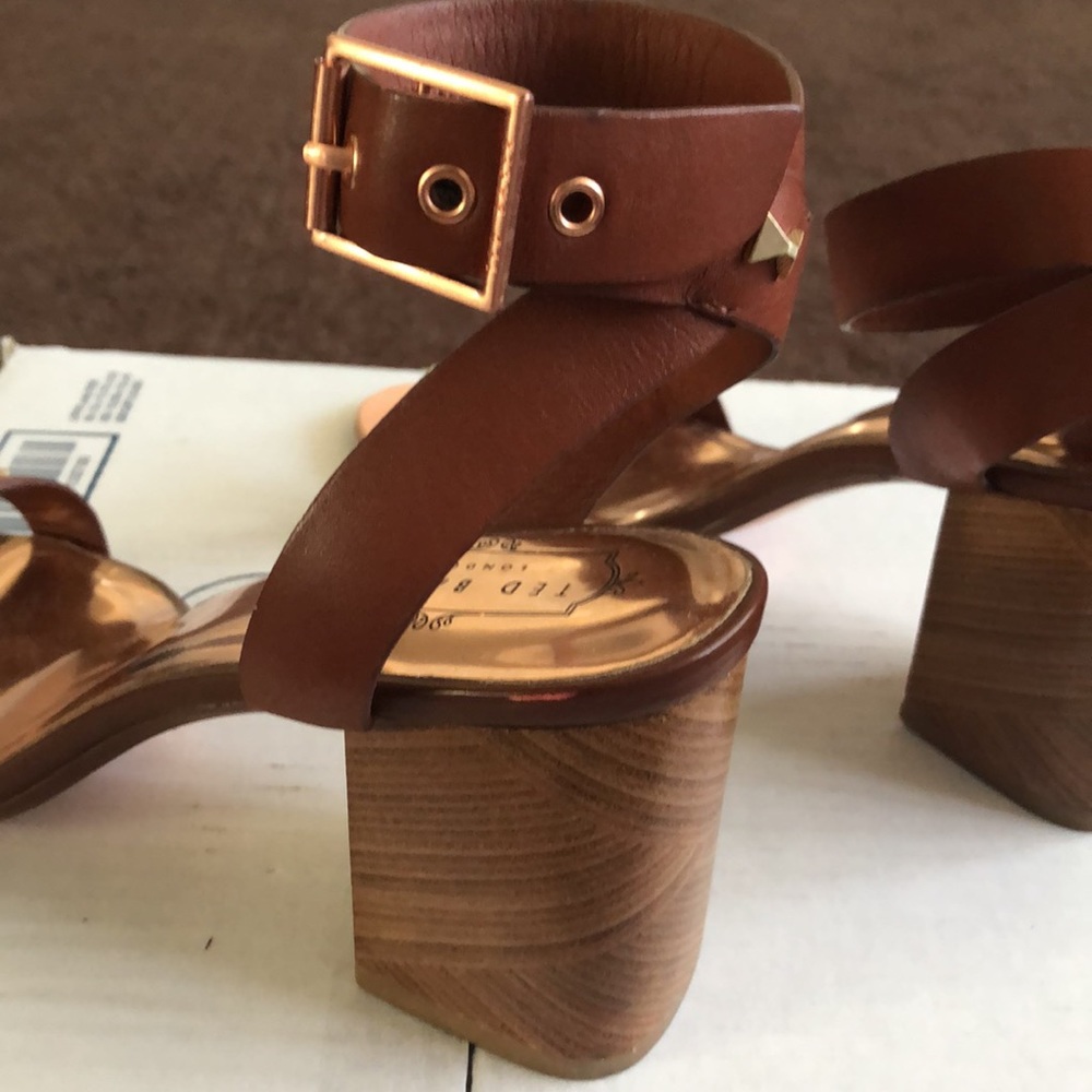⭕️ PRICE FIRM Ted Baker Size 40/10 Biah Studded Block Heels - Picture 10 of 13